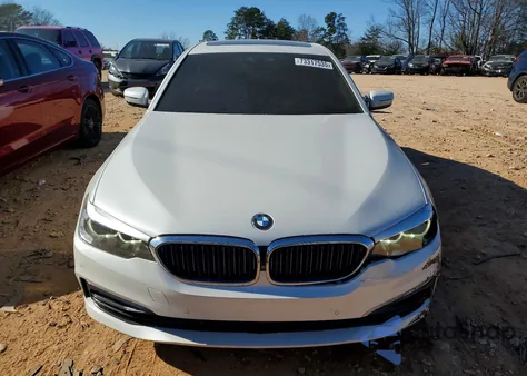 2019 BMW 530Xe z USA, uszkodzony, nr VIN WBAJB1C5XKB376673